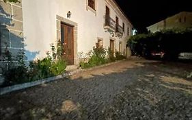 Casa Do Adro